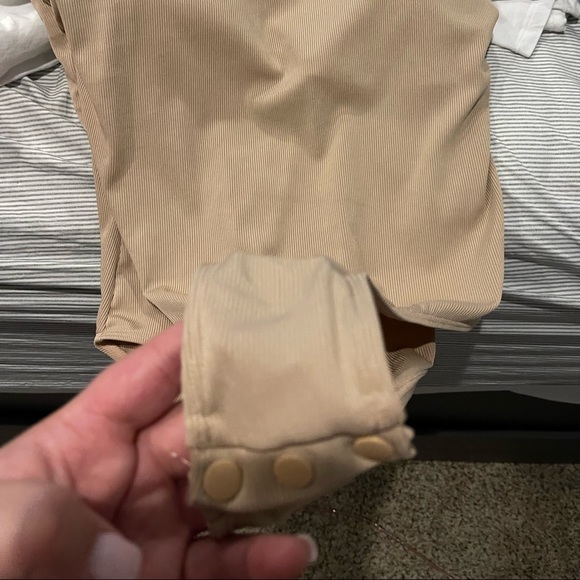 Women's Square Neck Ruffle Strap Stretchy Ribbed Bodysuit with snaps XL NEW - Picture 11 of 14